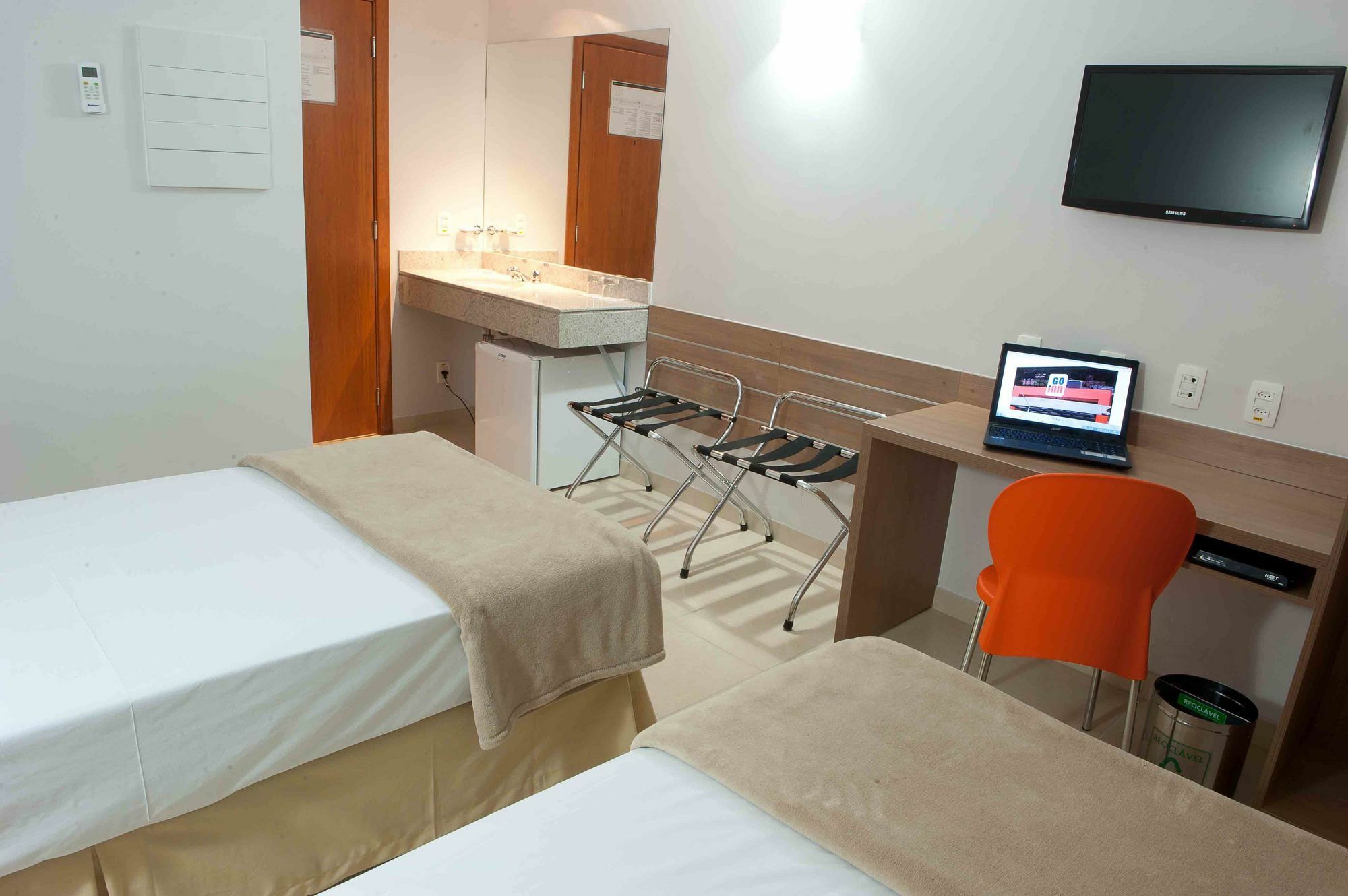 Hotel Go Inn Estacao Goiania Exterior photo