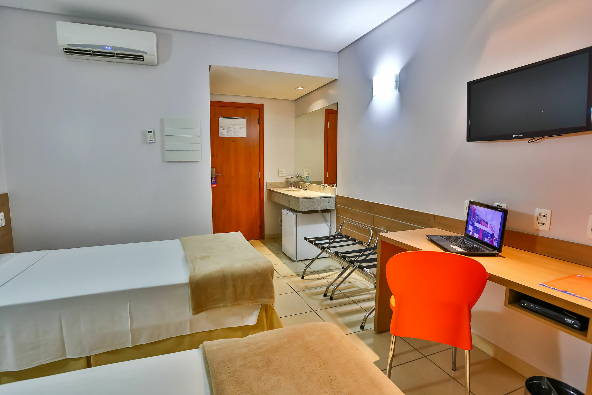 Hotel Go Inn Estacao Goiania Exterior photo